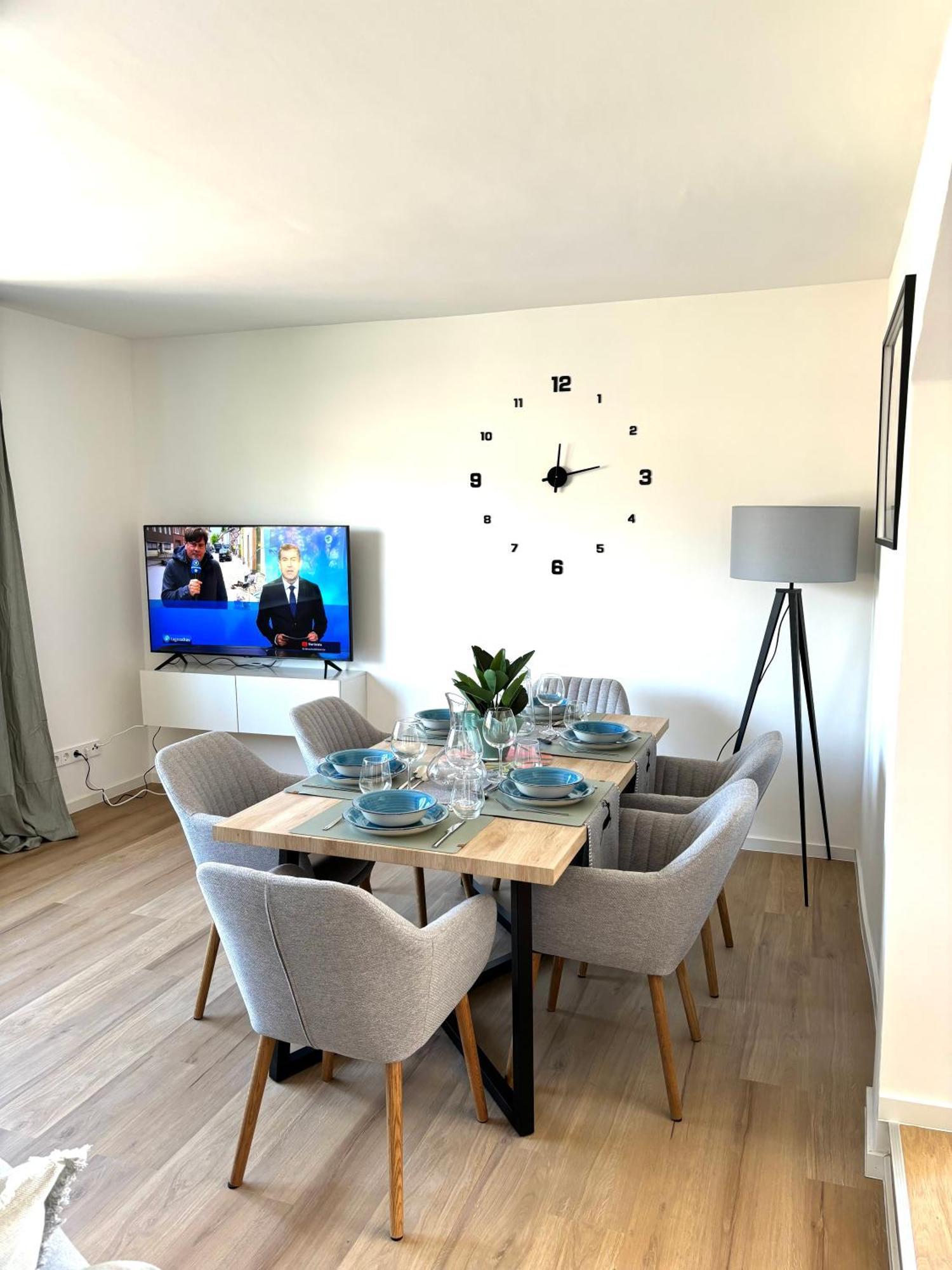 Gesamte Wohnung, Kueche, Parkplatz, Terrasse Bad Bellingen Exteriér fotografie